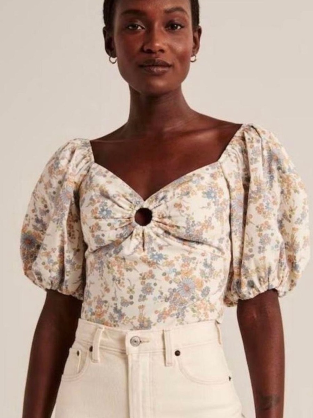 Abercrombie & Fitch Women’s White Floral Puff Sleeve Top, Size Medium
